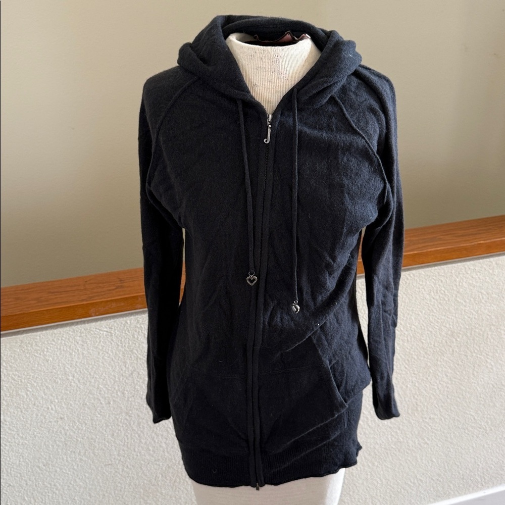 Juicy Couture Charcoal black zip up
Hoodie cashmere rhinestone pulls jacket - Picture 7 of 7